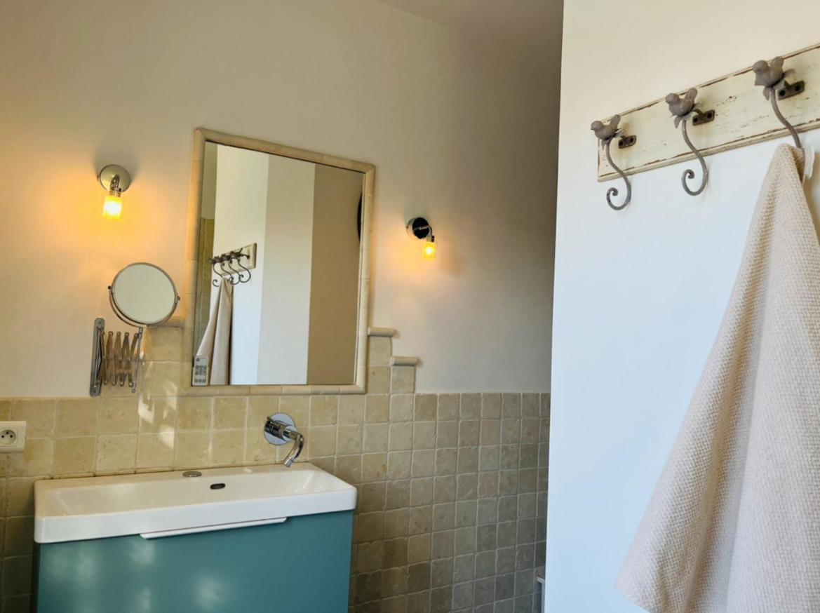 Ferienwohnung Proche Avignon Au Calme Les Angles  Exterior foto